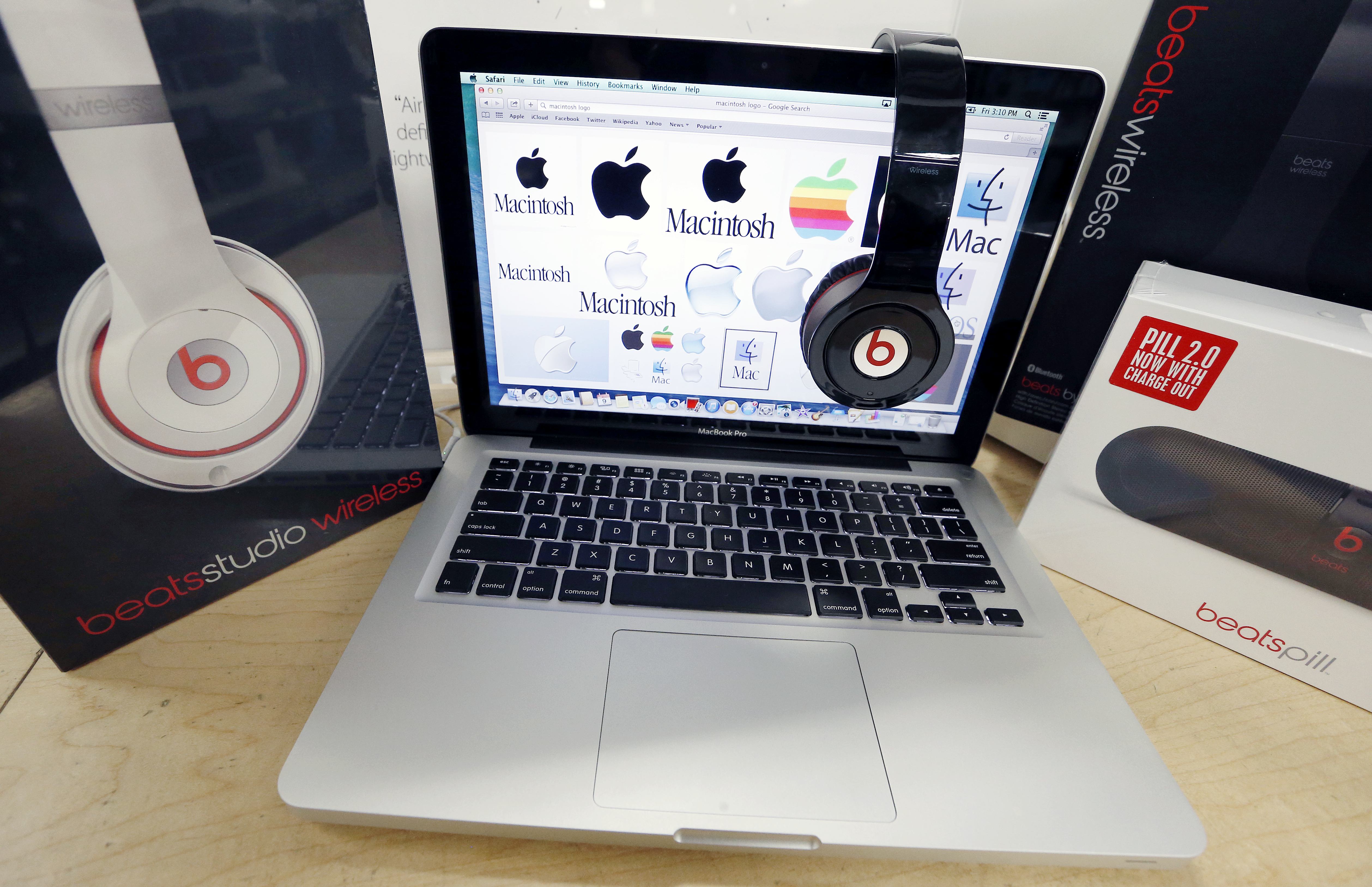 Apple pays the price - $3 billion - to buy Beats, add swag to its catalog