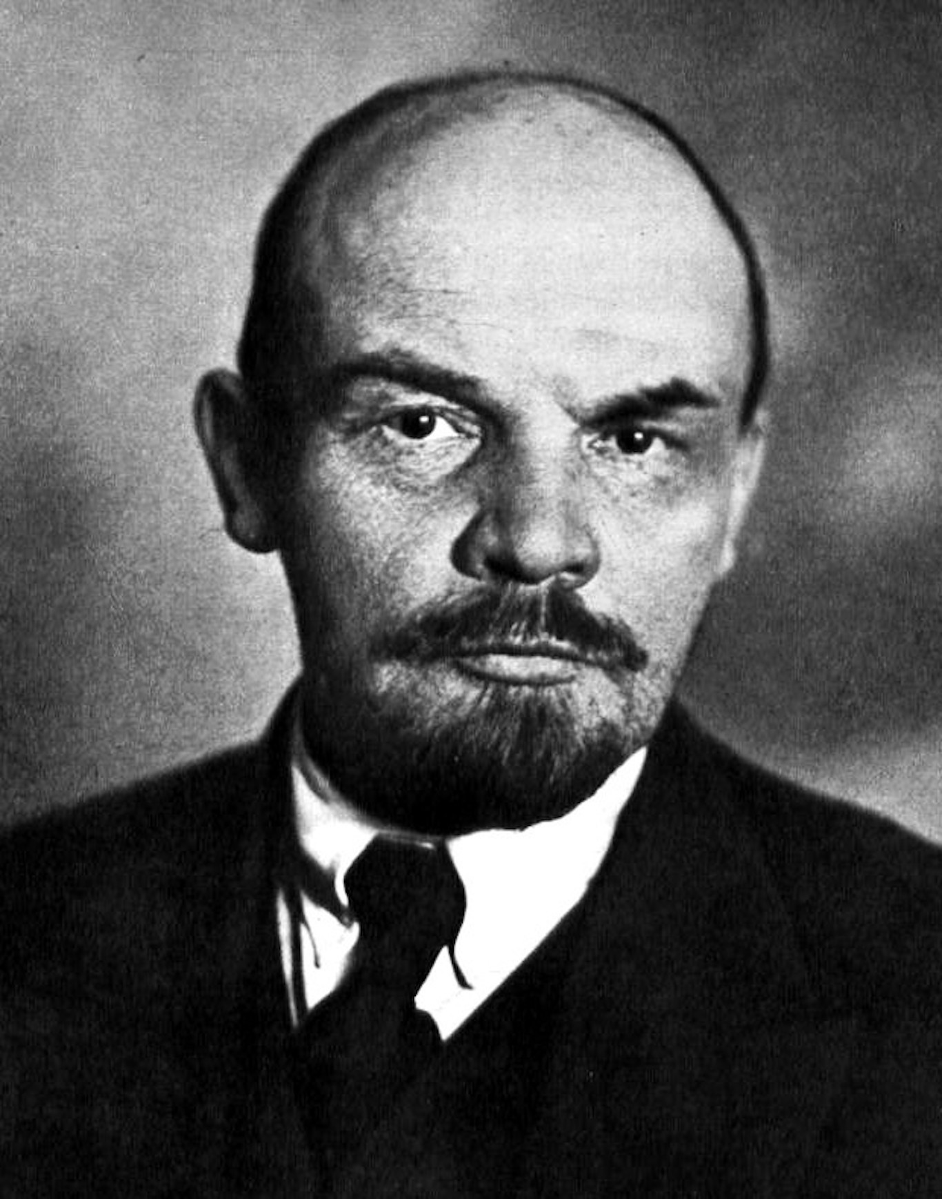 Ленин пыш. Ленин. ленин с сердечком. ленин с сердечком из рук.