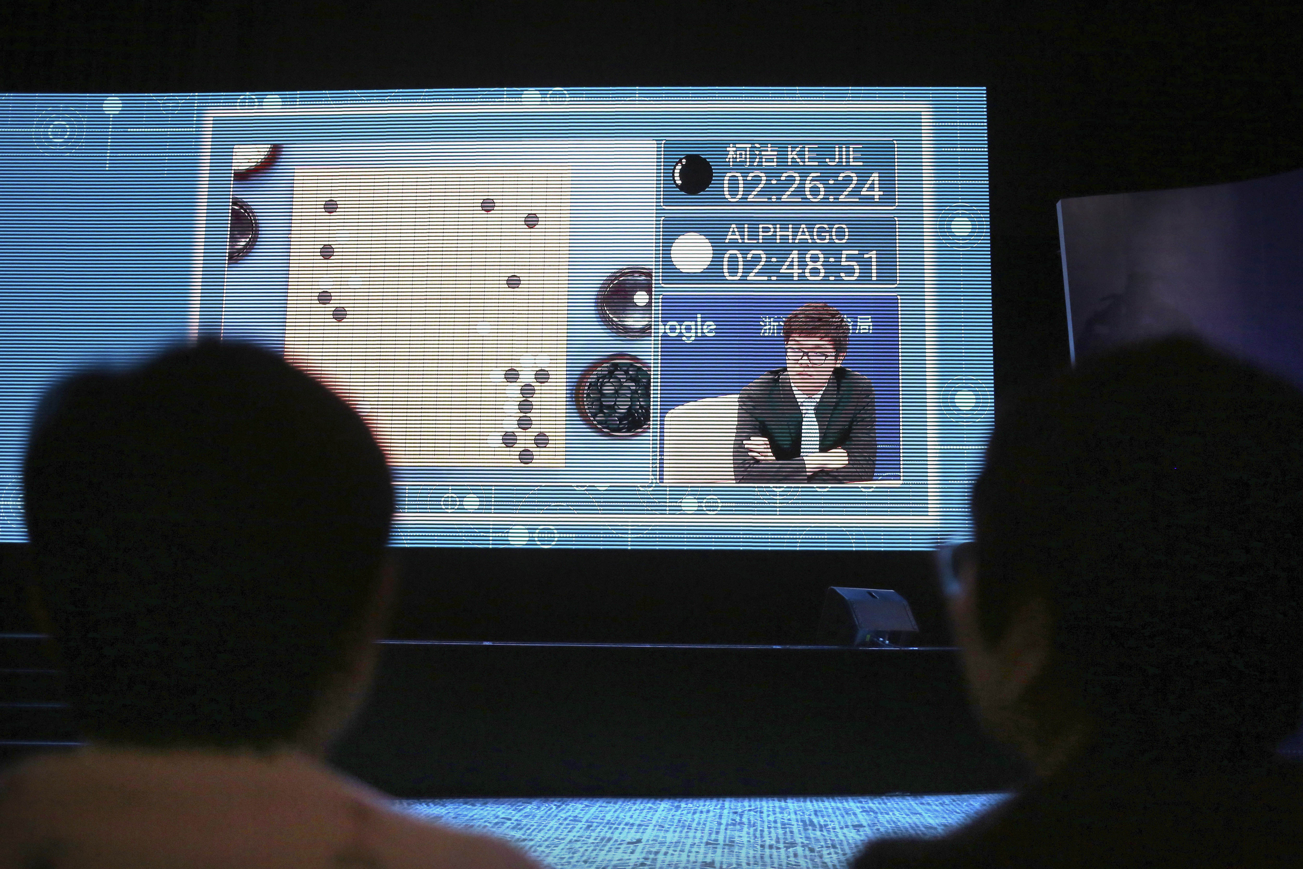 Computer beats top Chinese player in popular ancient board game