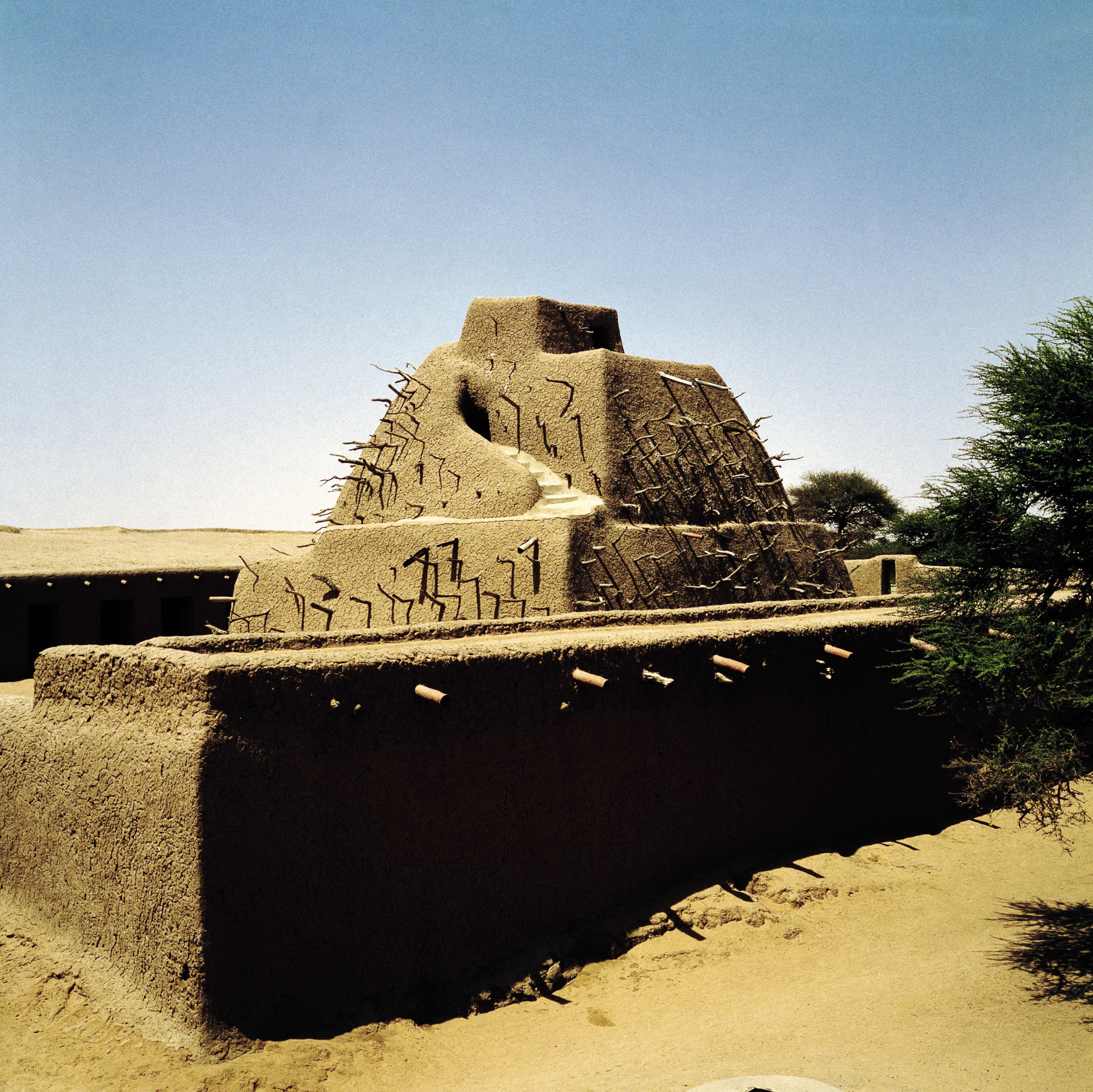 Were The Songhai Truly Islamic?  A Scholarly Debate - qflzull