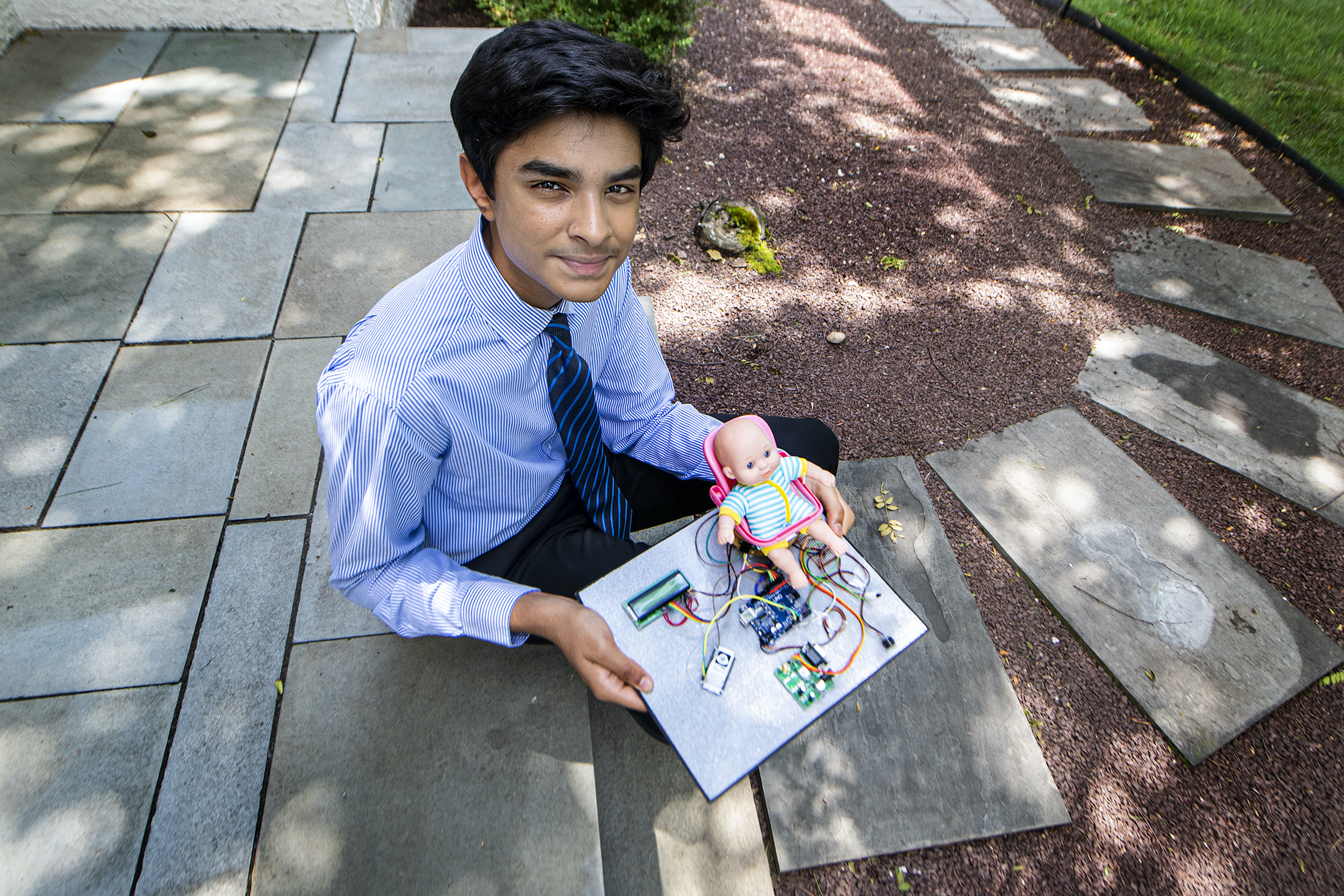 Teen inventor wins awards for technology that could save kids’ lives